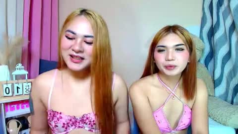 Snapshot of farrah_marie chatting on October 10, 2025, 2:54 am Farrah Zarake online show from October 10, 2025, 2:54 am