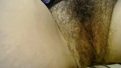 Snapshot of farrahfindom chatting on February 12, 2026, 3:29 pm Farrah online show from February 12, 2026, 3:29 pm