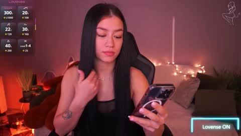 Snapshot of fatalenellie chatting on March 4, 2026, 9:32 pm Nellie online show from March 4, 2026, 9:32 pm