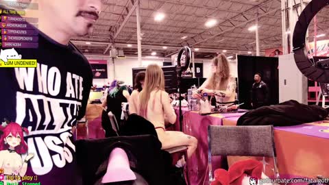 Snapshot of fatalgoth chatting on December 8, 2024, 1:35 am Lily Waifu online show from December 8, 2024, 1:35 am