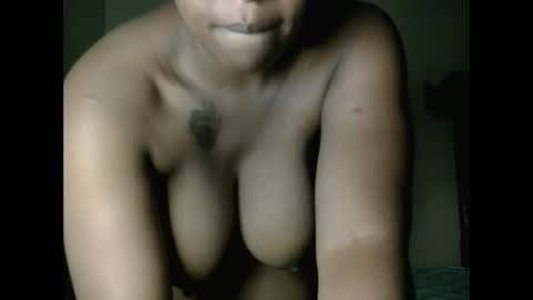 Snapshot of fatassfreak254 chatting on November 9, 2025, 7:17 am Winnie online show from November 9, 2025, 7:17 am