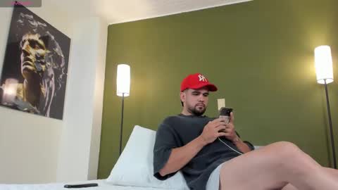 Snapshot of fatdick_1 chatting on February 25, 2026, 7:12 pm M A T T E O online show from February 25, 2026, 7:12 pm