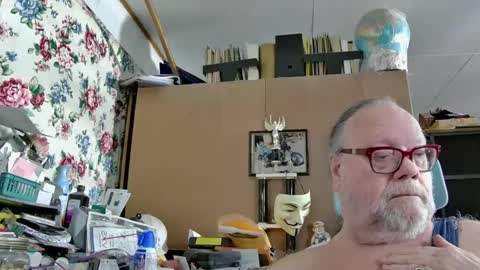 Fred. online show from December 4, 2024, 6:22 am