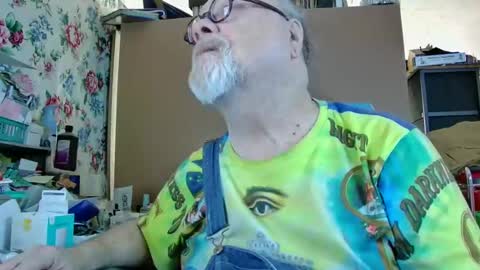 Fred. online show from January 5, 2025, 8:42 pm