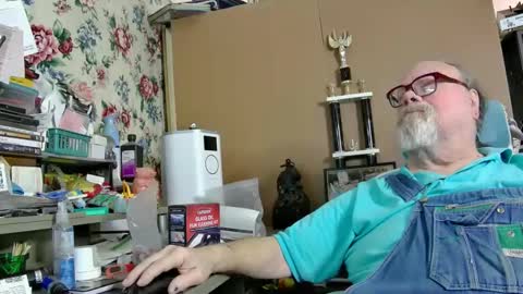 Fred. online show from February 12, 2025, 11:30 pm