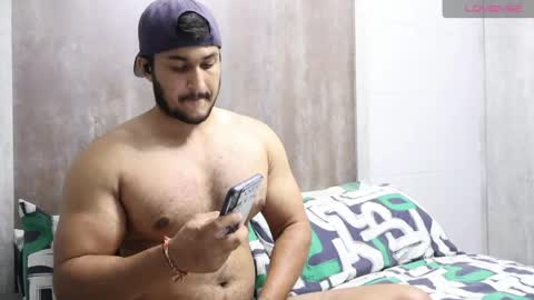 fatherfly001 online show from April 30, 2026, 8:48 pm