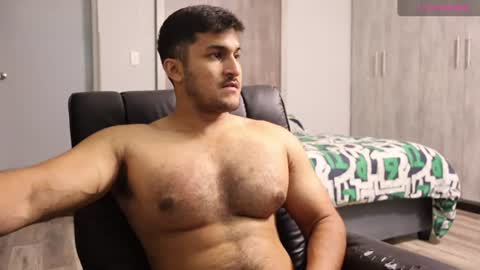 fatherfly001 online show from June 24, 2026, 9:25 pm