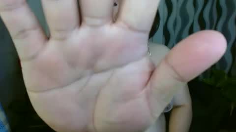 Snapshot of fatlucy chatting on December 2, 2024, 3:04 am Fatlucy online show from December 2, 2024, 3:04 am