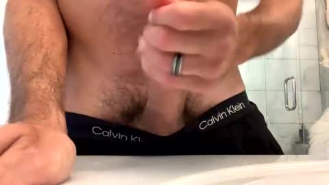 fatnine3332 online show from September 14, 2025, 3:22 pm