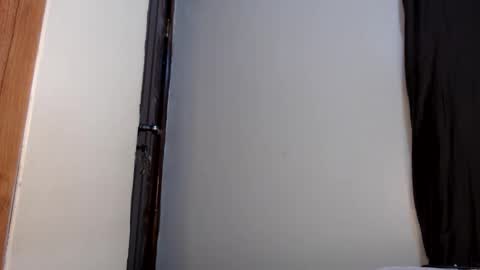 Snapshot of fatpussy_ebony_girl chatting on March 17, 2026, 7:23 am lexie online show from March 17, 2026, 7:23 am