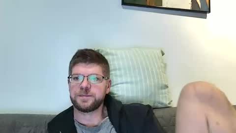 fattenmenow online show from November 29, 2025, 9:29 pm