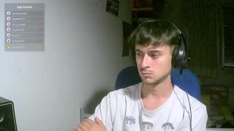Snapshot of fatthickdickboy chatting on October 25, 2025, 3:18 pm ThickDickTeen online show from October 25, 2025, 3:18 pm