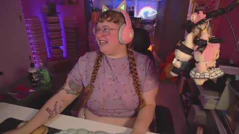 FatVeronica online show from June 25, 2026, 7:07 pm