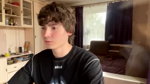 Snapshot of faustfrost chatting on September 22, 2025, 1:35 pm Faust online show from September 22, 2025, 1:35 pm