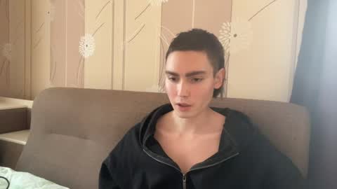 Snapshot of faustfrost chatting on April 7, 2026, 2:28 pm Faust online show from April 7, 2026, 2:28 pm