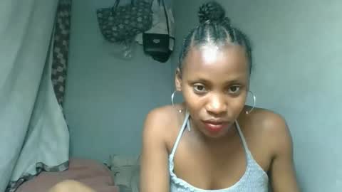 Snapshot of fayence09 chatting on September 26, 2025, 7:34 am fayence09 online show from September 26, 2025, 7:34 am