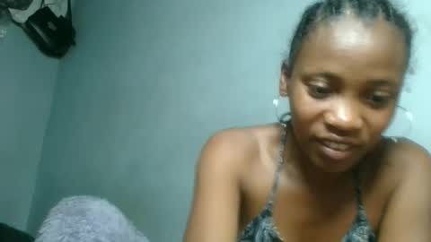 Snapshot of fayence09 chatting on September 28, 2025, 1:16 pm fayence09 online show from September 28, 2025, 1:16 pm