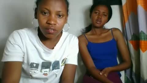 Snapshot of fayence09 chatting on October 19, 2025, 1:45 pm fayence09 online show from October 19, 2025, 1:45 pm