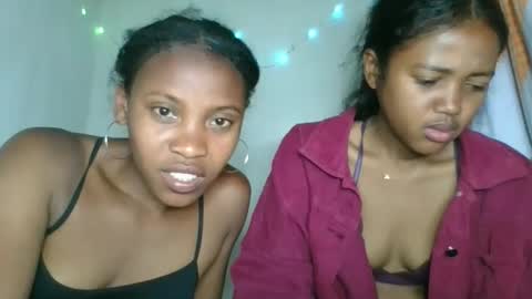 Snapshot of fayence09 chatting on October 31, 2025, 11:06 pm fayence09 online show from October 31, 2025, 11:06 pm