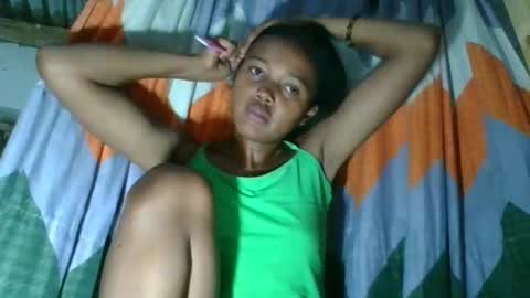 Snapshot of fayence09 chatting on November 16, 2025, 8:47 pm fayence09 online show from November 16, 2025, 8:47 pm