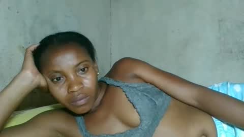 Snapshot of fayence09 chatting on November 28, 2025, 10:18 am fayence09 online show from November 28, 2025, 10:18 am