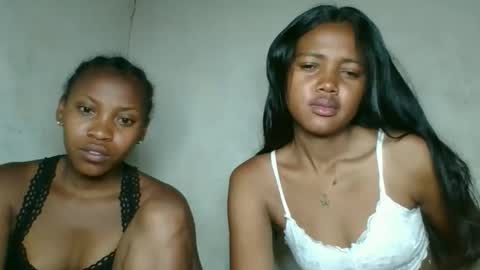 Snapshot of fayence09 chatting on November 30, 2025, 10:25 pm fayence09 online show from November 30, 2025, 10:25 pm