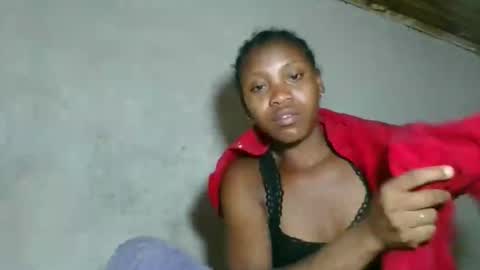 Snapshot of fayence09 chatting on December 2, 2025, 10:38 pm fayence09 online show from December 2, 2025, 10:38 pm