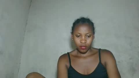 Snapshot of fayence09 chatting on December 3, 2025, 11:19 am fayence09 online show from December 3, 2025, 11:19 am