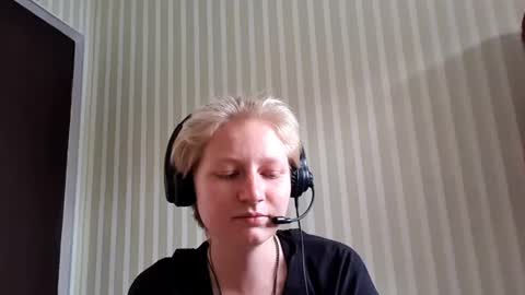 Jenny online show from June 15, 2026, 1:46 pm