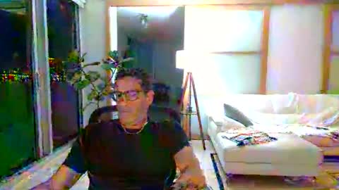 Miami Persian online show from February 12, 2026, 4:29 am