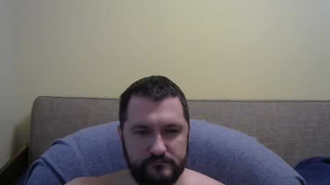 Snapshot of feb82 chatting on February 5, 2026, 12:10 pm feb82 online show from February 5, 2026, 12:10 pm