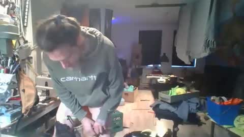 Snapshot of feelfemdom chatting on October 5, 2025, 2:15 pm feelfemdom online show from October 5, 2025, 2:15 pm