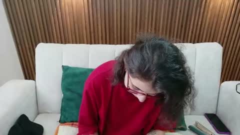 Snapshot of feelina_firesoul chatting on July 2, 2026, 1:50 pm Feelena online show from July 2, 2026, 1:50 pm