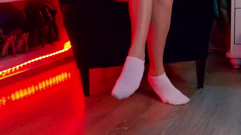 FeetVibe online show from November 28, 2025, 8:28 am