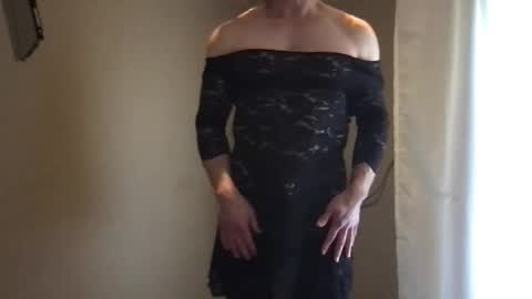 fejijow495 online show from October 9, 2025, 4:05 pm