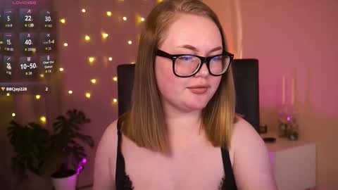 Snapshot of felicialorne chatting on February 27, 2026, 2:39 pm Felicia online show from February 27, 2026, 2:39 pm