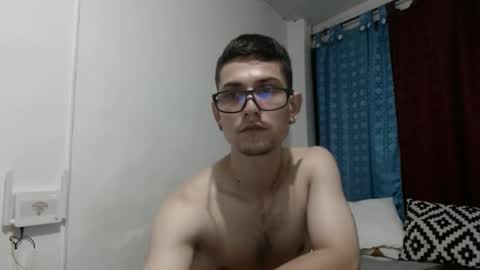 Snapshot of felipe227 chatting on March 3, 2025, 1:21 am jhonatan felipe online show from March 3, 2025, 1:21 am
