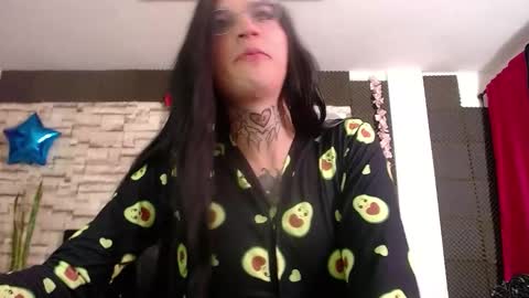 felisha_kitty online show from September 23, 2025, 5:10 am