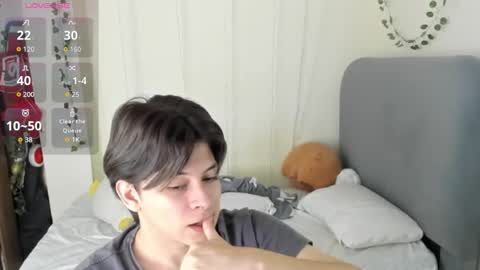 Snapshot of felix_leex chatting on March 7, 2026, 7:11 pm Felix leex online show from March 7, 2026, 7:11 pm