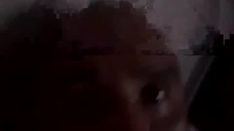 Snapshot of felixrlarios25 chatting on April 9, 2026, 11:15 am felixrlarios25 online show from April 9, 2026, 11:15 am