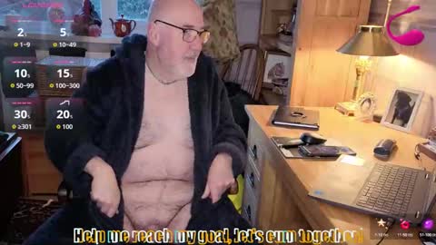 Snapshot of fellainsp8 chatting on January 17, 2026, 8:19 am Adam online show from January 17, 2026, 8:19 am