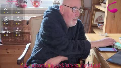 Snapshot of fellainsp8 chatting on February 16, 2026, 2:02 pm Adam online show from February 16, 2026, 2:02 pm