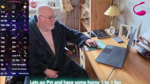 Snapshot of fellainsp8 chatting on May 12, 2026, 7:16 am Adam online show from May 12, 2026, 7:16 am