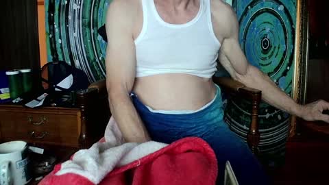 hungnsexy  online show from January 26, 2025, 5:23 am