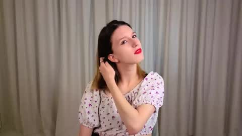 fellissamissa online show from September 16, 2025, 4:13 am