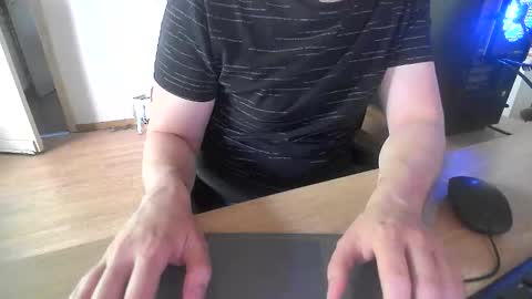 fem_alice_louis_dom online show from May 26, 2026, 11:17 am