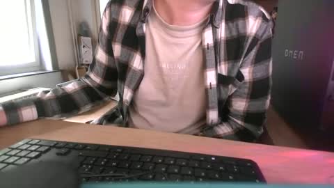 fem_alice_louis_dom online show from June 15, 2026, 5:26 pm