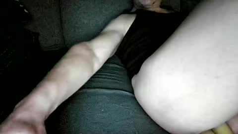 femalefeetlover689517 online show from April 9, 2026, 12:54 am