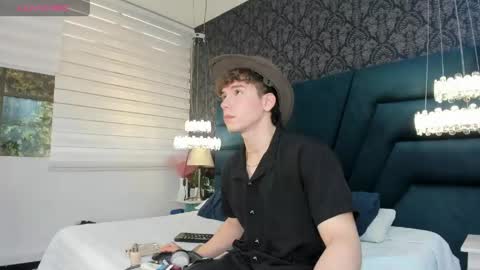 Femboy Max online show from June 5, 2026, 11:49 am