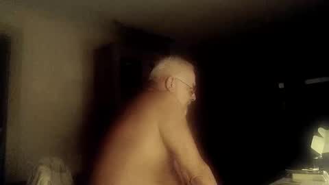 Snapshot of femdom_sub chatting on October 2, 2025, 1:56 am femdom_sub online show from October 2, 2025, 1:56 am